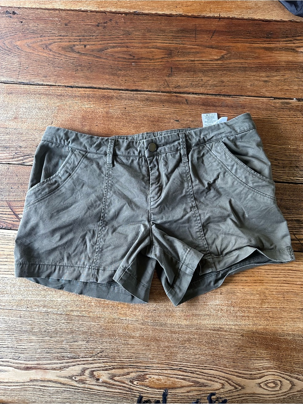 Lole Women’s Olive Green Stretch Casual Chino Shorts Size 10